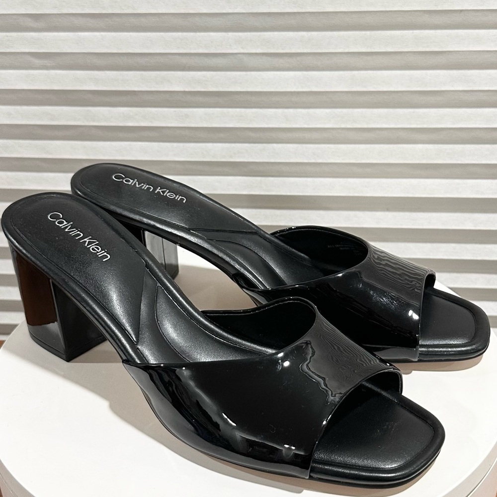 🌸CALVIN KLEIN🌸 Toven Slide Sandal Size: 11M - Picture 7 of 13